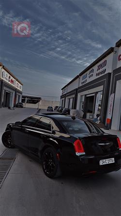 كرايسلر 300